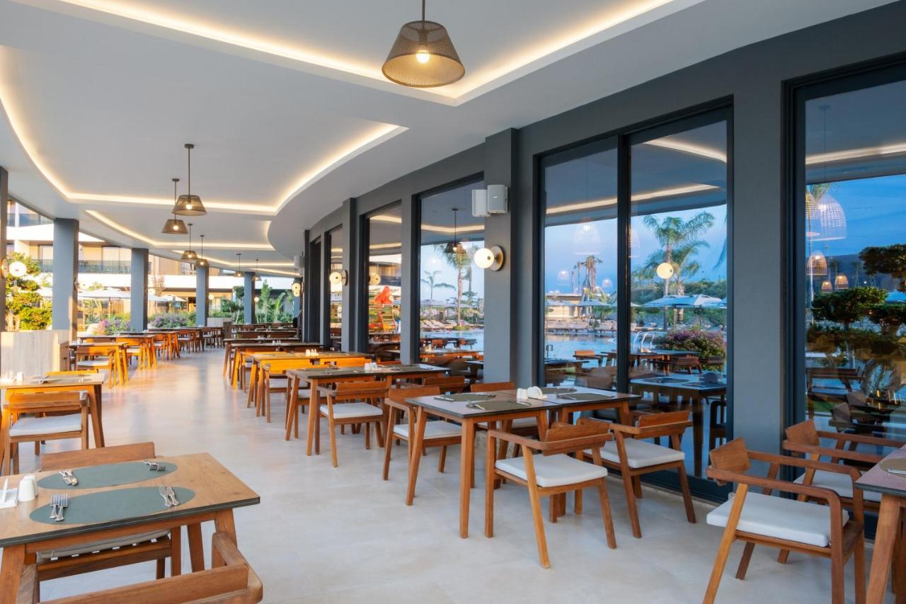 Liu Hotel 5*